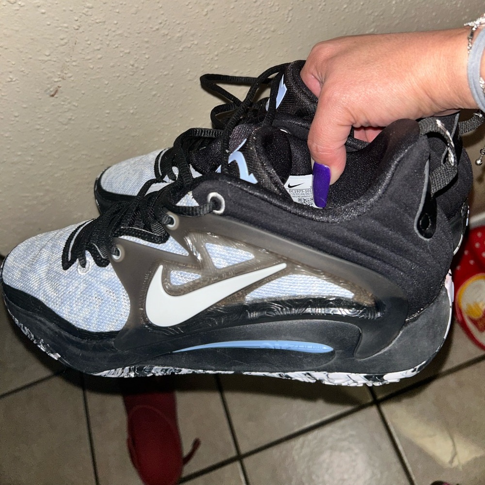 Men’s Nikes